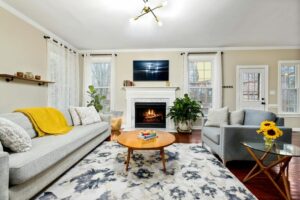 Tips for Creating a Cozy and Inviting Home Environment