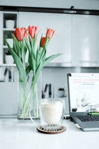 Tips for Creating a Relaxing Home Office Environment to Boost Productivity